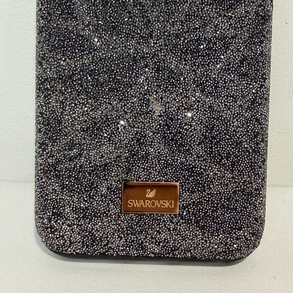Swarovski Crystal Swanflower Black Smartphone Case with Bumper, iPhone 11 Pro - Picture 3 of 6